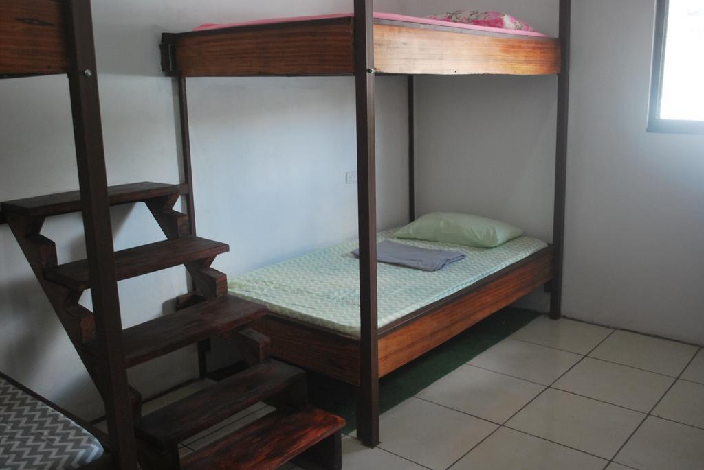 Passifloras Hostel Quepos Εξωτερικό φωτογραφία
