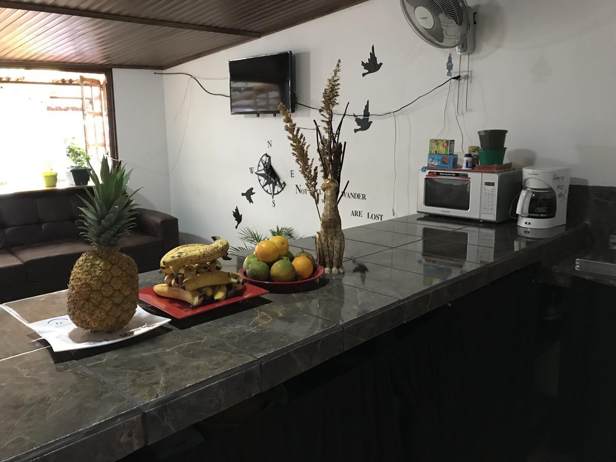 Passifloras Hostel Quepos Εξωτερικό φωτογραφία