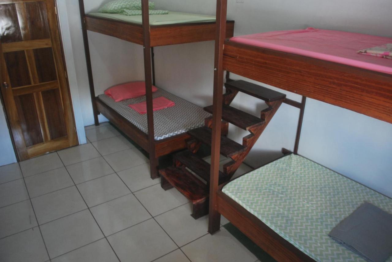 Passifloras Hostel Quepos Εξωτερικό φωτογραφία
